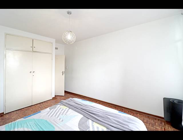 2 BEDROOM APARTMENT FOR SALE IN KEW
